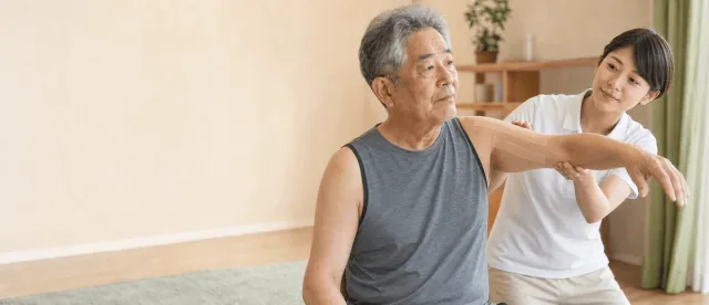 脳卒中後のキネシオテーピング(テーピング療法)とは?肩の痛み・亜脱臼・手の動きへの研究と限界
