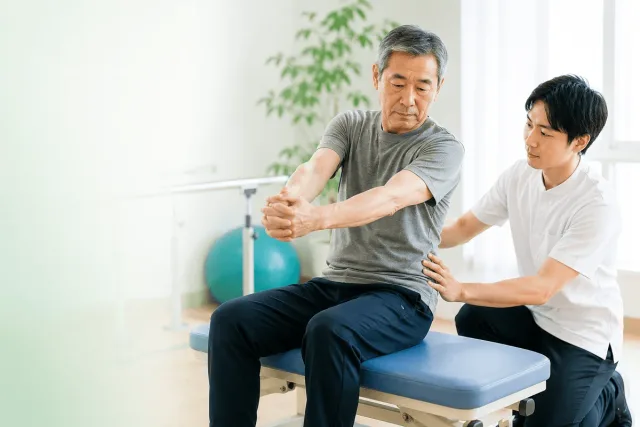 脳卒中後の体幹トレーニングとは？座位バランス・歩行への効果を研究から解説